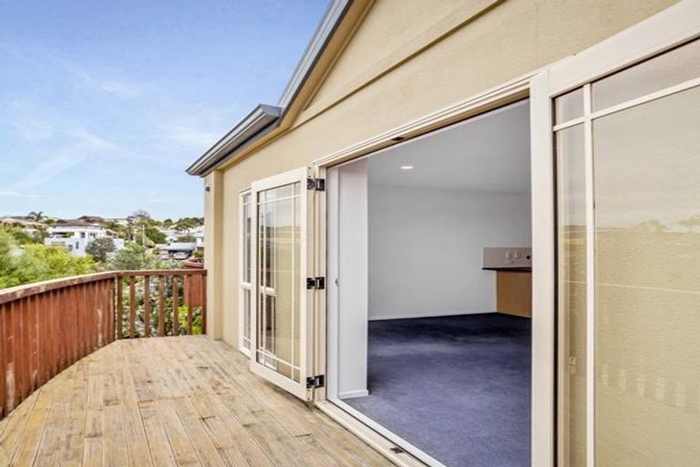 Photo of property in 145e Hobsonville Road, West Harbour, Auckland, 0618