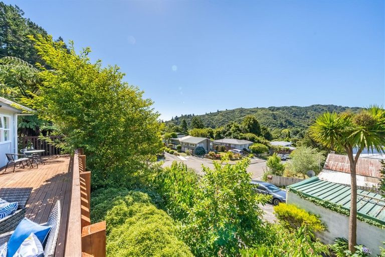 Photo of property in 17a Willis Grove, Wainuiomata, Lower Hutt, 5014