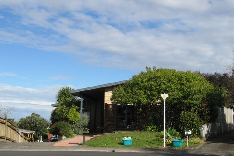 Photo of property in 11 Leonard Place, Dinsdale, Hamilton, 3204