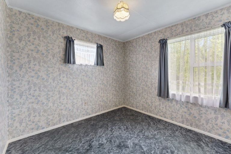 Photo of property in 4 Heath Street, Wainuiomata, Lower Hutt, 5014