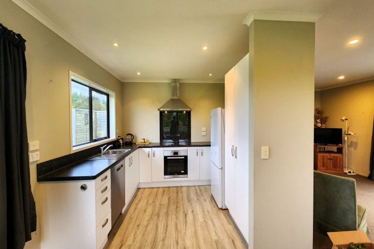 Photo of property in 287 Surrey Road, Tariki, Inglewood, 4388