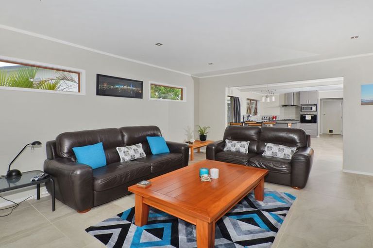 Photo of property in 10 Kotare Crescent, Maunu, Whangarei, 0110