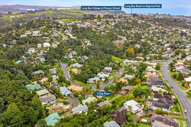 Photo of property in 9 Dee Place, Torbay, Auckland, 0630