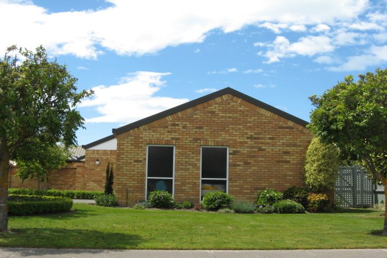 Photo of property in 21/21 Wiltshire Retirement Village, Rangiora, 7400