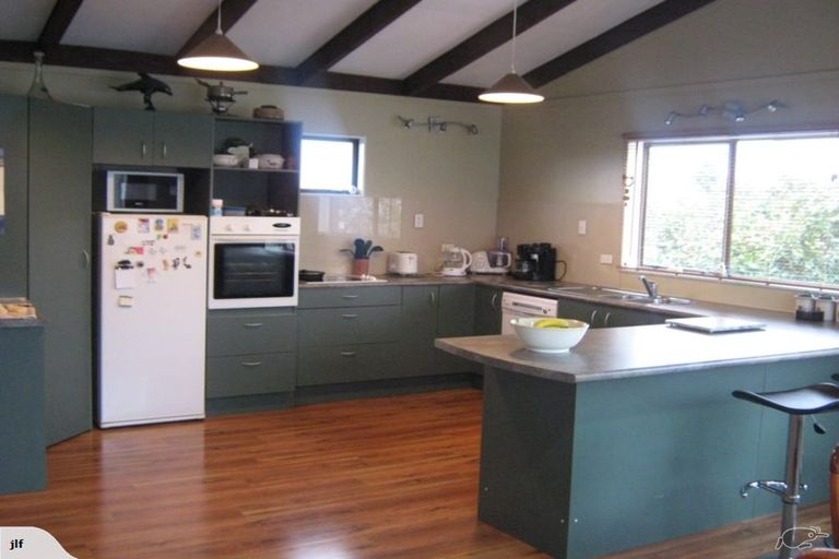 Photo of property in 35b Barrett Road, Whalers Gate, New Plymouth, 4310