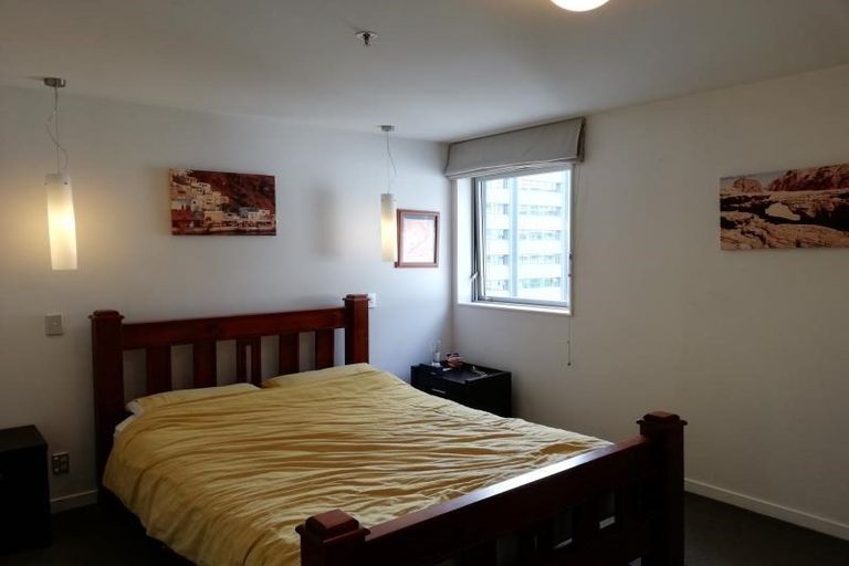Photo of property in Montreaux Apartments, 9i/164 The Terrace, Wellington Central, Wellington, 6011