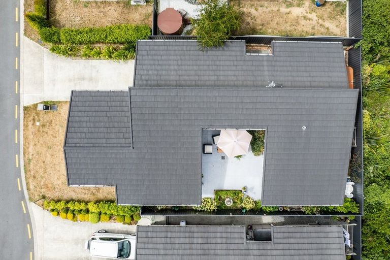 Photo of property in 21 Somerby Mews, Silverstream, Upper Hutt, 5019