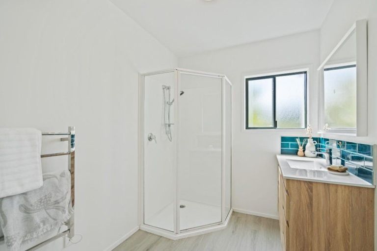 Photo of property in 28 Taranui Place, Mangawhai Heads, Mangawhai, 0505