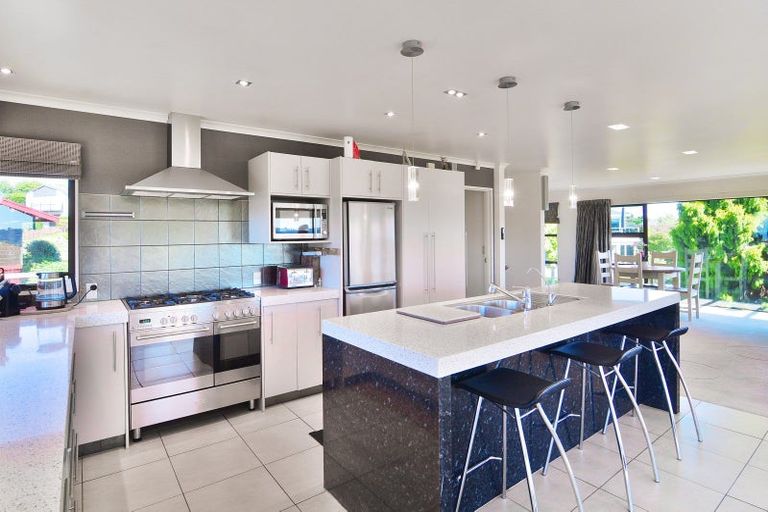 Photo of property in 15 Normand Place, Richmond Heights, Taupo, 3330