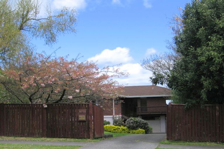 Photo of property in 67 Chesham Avenue, Waipahihi, Taupo, 3330