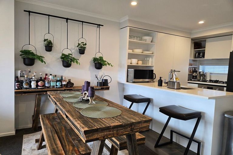 Photo of property in 9/14 Ruakiwi Road, Hamilton Lake, Hamilton, 3204