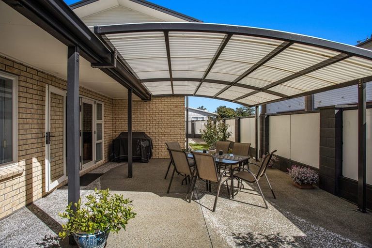 Photo of property in 28 Barry Avenue, Whakatane, 3120