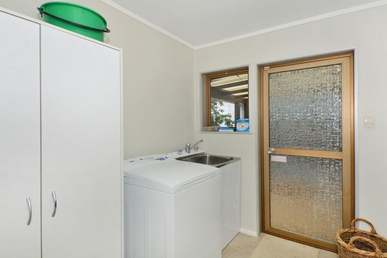 Photo of property in 10 Kotare Crescent, Maunu, Whangarei, 0110