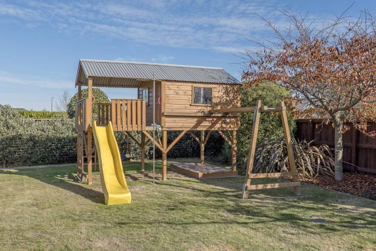 Photo of property in 60 Jacks Drive, West Melton, 7618