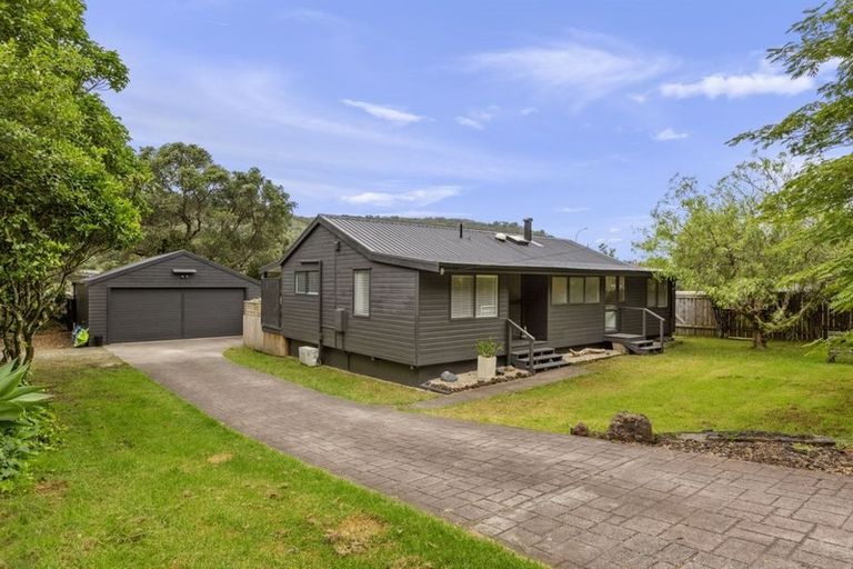 Photo of property in 5 Weranui Road, Waiwera, Orewa, 0994