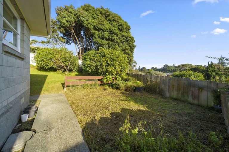 Photo of property in 18 Tarawa Street, Paekakariki, 5034