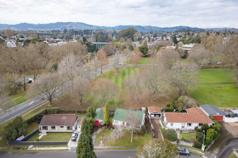 Photo of property in 4 Eliot Place, Leamington, Cambridge, 3432