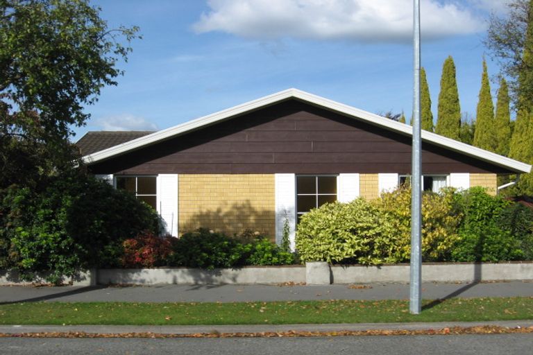 Photo of property in 31 Solway Avenue, Ilam, Christchurch, 8041