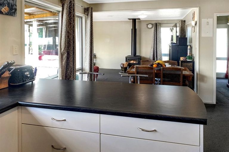 Photo of property in 11 Beryl Place, Pukehangi, Rotorua, 3015