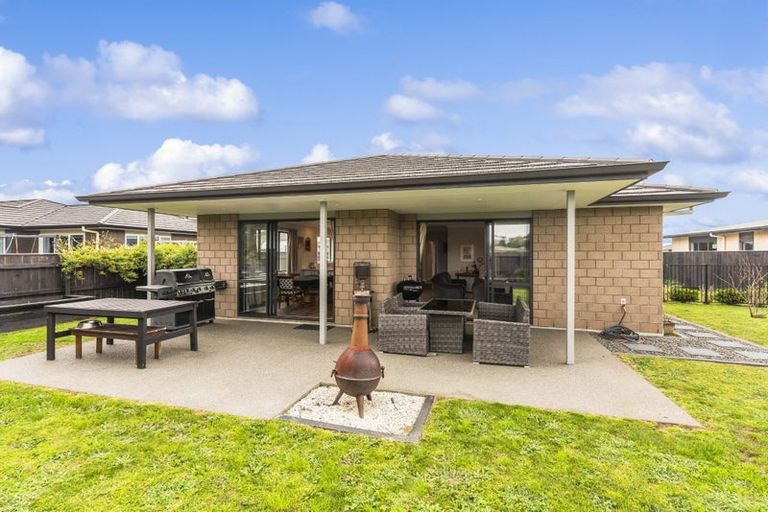 Photo of property in 8 Christow Court, Paraparaumu, 5032