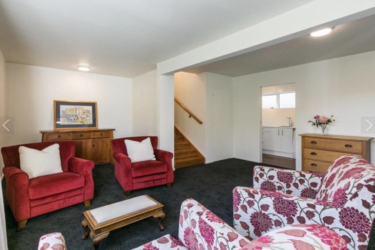 Photo of property in 3 Muritai Crescent, Havelock North, 4130