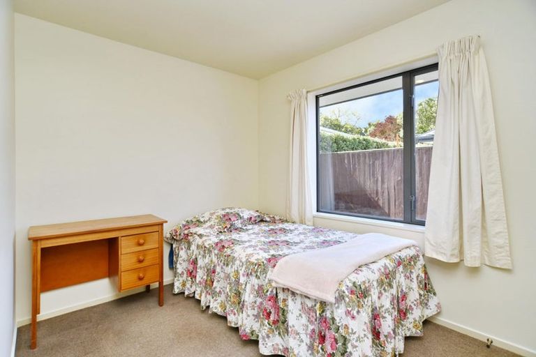 Photo of property in 26c Sawyers Arms Road, Northcote, Christchurch, 8052