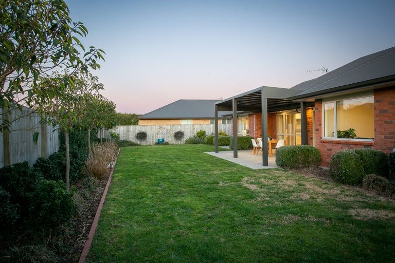 Photo of property in 16 Tiaki Way, Cambridge, 3434