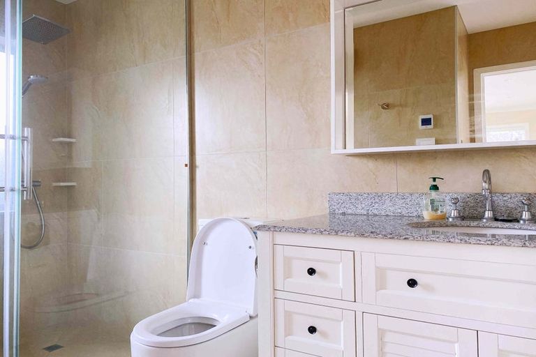 Photo of property in 31 Bounty Road, Long Bay, Auckland, 0630