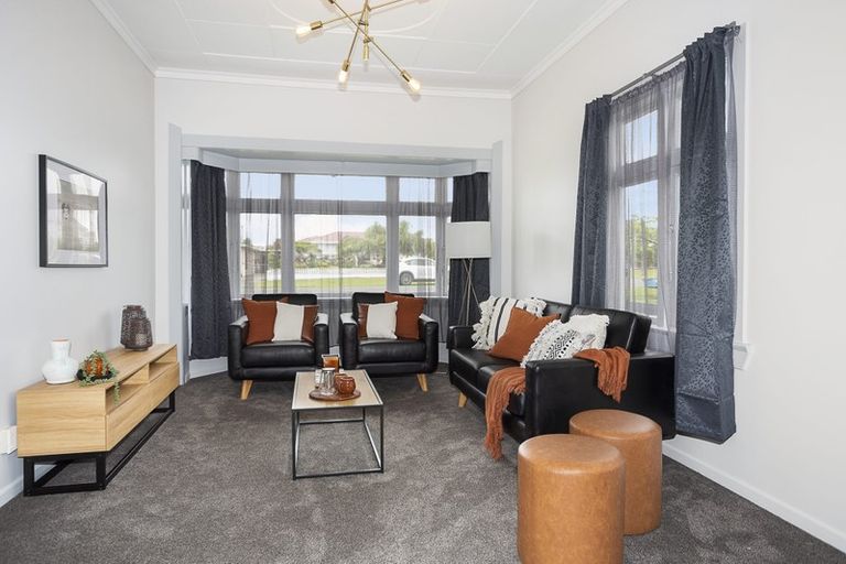 Photo of property in 11 Halton Street, East Gore, Gore, 9710