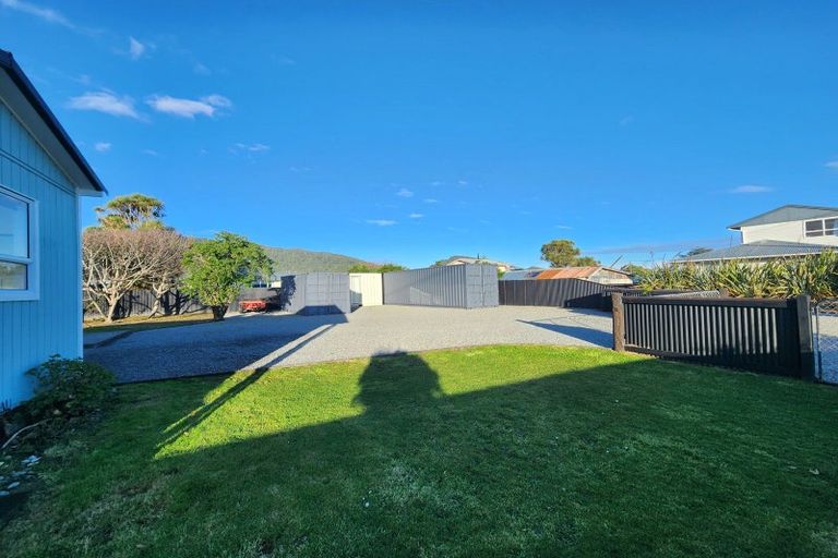 Photo of property in 58b Domett Esplanade, Cobden, Greymouth, 7802