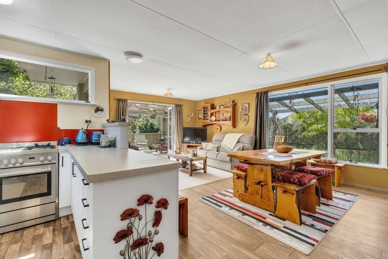 Photo of property in 149b Waikawa Road, Picton, 7220