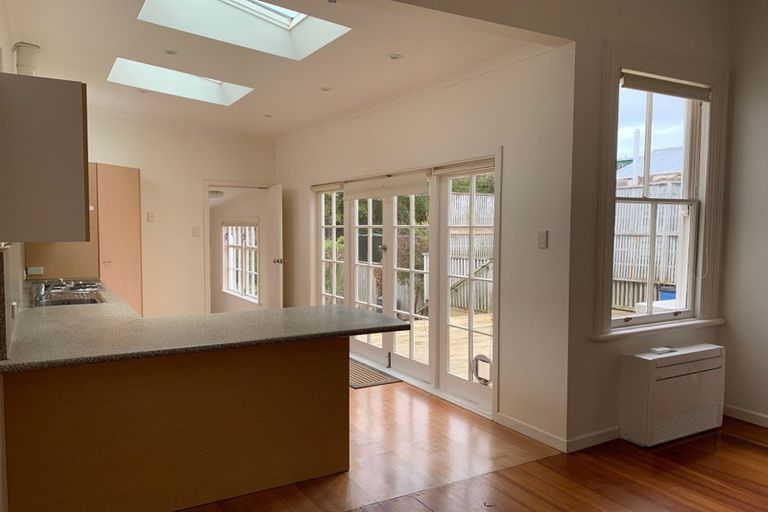 Photo of property in 8 Harper Street, Newtown, Wellington, 6021