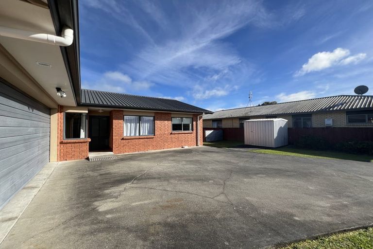 Photo of property in 19 Corsair Place, Melville, Hamilton, 3206