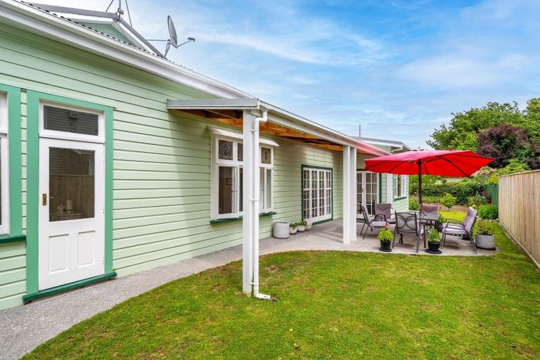 Photo of property in 206 Main Street, Greytown, 5712