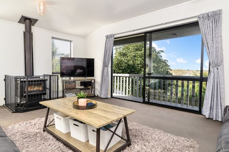 Photo of property in 19a Baverstock Road, Nawton, Hamilton, 3200