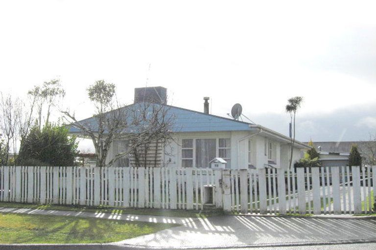 Photo of property in 10 Miro Street, Te Anau, 9600
