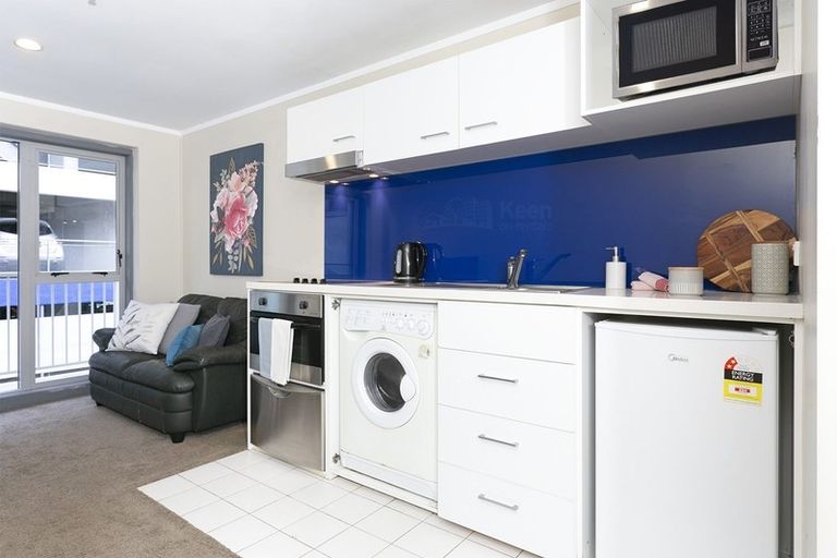 Photo of property in Waldorf Bankside Apartments, 4e/8 Bankside Street, Auckland Central, Auckland, 1010