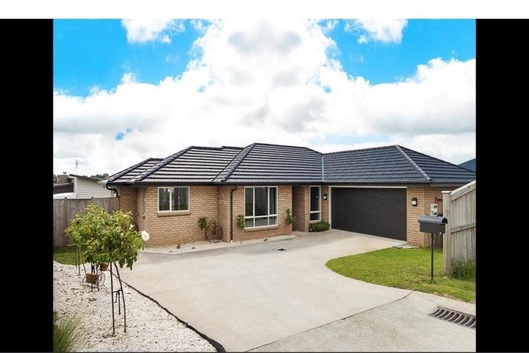 Photo of property in 9 Mcneish Place, Pokeno, 2402