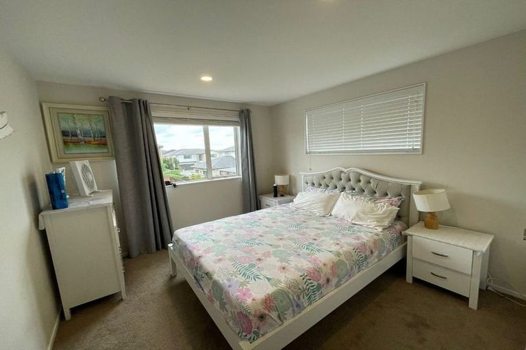 Photo of property in 3 Carrickdawson Drive, Flat Bush, Auckland, 2019