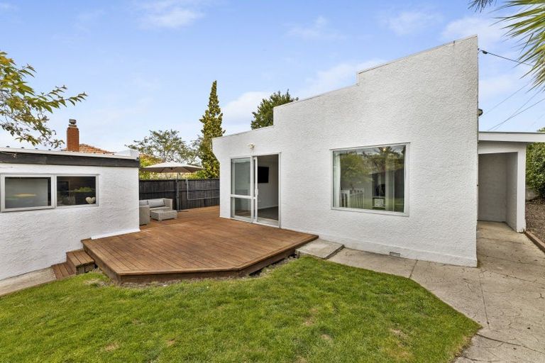 Photo of property in 135 Oakwood Avenue, Balaclava, Dunedin, 9011