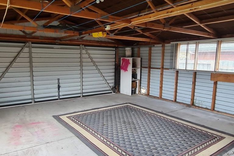 Photo of property in 223 Mairehau Road, Burwood, Christchurch, 8083