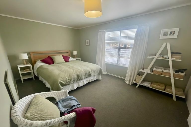 Photo of property in 57c Raumati Road, Raumati Beach, Paraparaumu, 5032