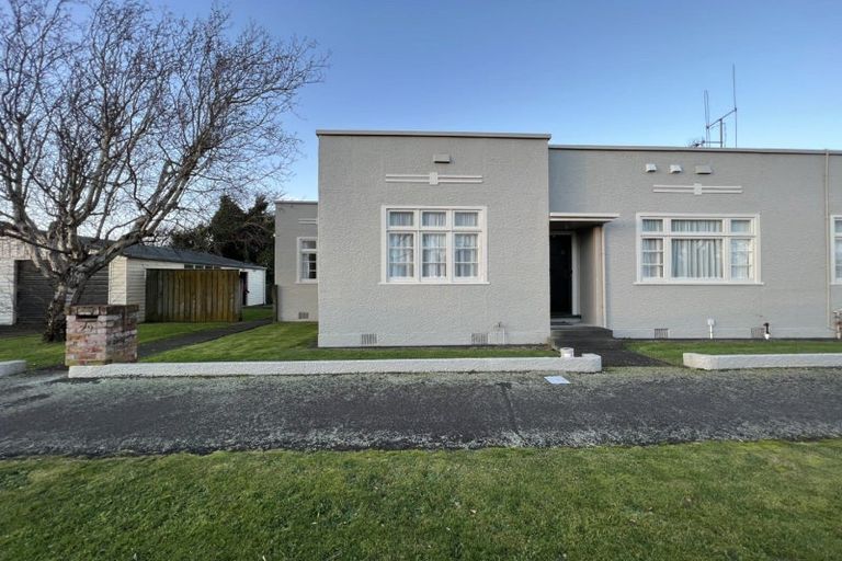 Photo of property in 29-31 Rangitira Avenue, Palmerston North, 4414