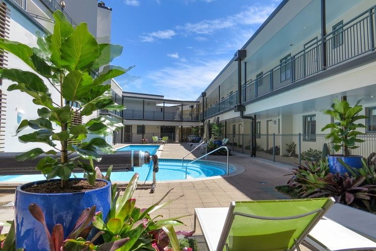 Photo of property in Beachpoint Apartments, 2/5 West End Road, Ohope, 3121