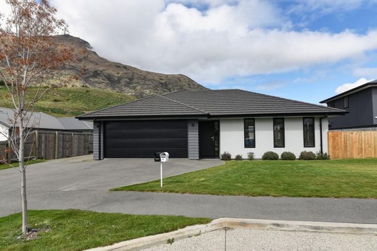 Photo of property in 26 Risinghurst Terrace, Lower Shotover, Queenstown, 9304