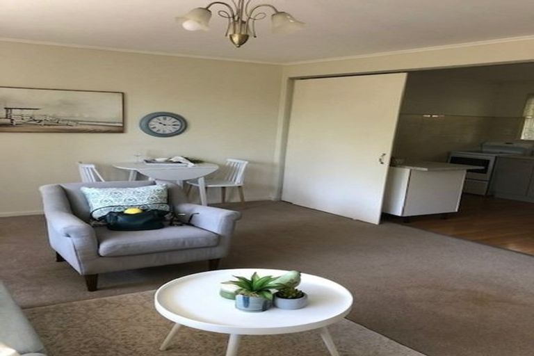 Photo of property in 1/153 Main Road, Tawa, Wellington, 5028