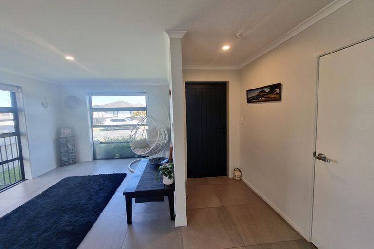 Photo of property in 27 Te Wharo Drive, Papamoa, 3118