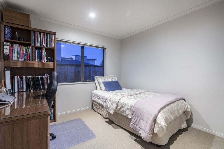 Photo of property in 94 Oakway Drive, Schnapper Rock, Auckland, 0632