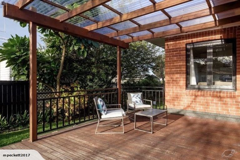 Photo of property in 16a Collingwood Street, Judea, Tauranga, 3110