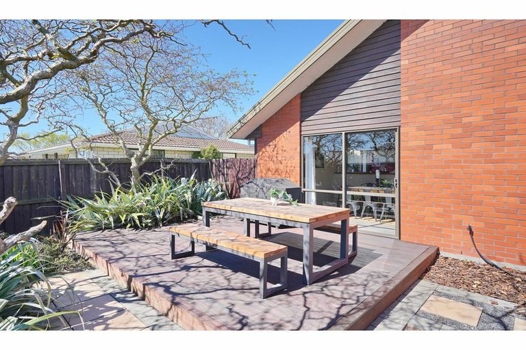 Photo of property in 12 Veitches Road, Casebrook, Christchurch, 8051